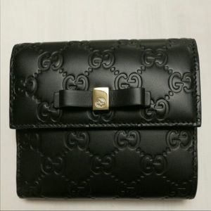 Authentic Vintage Gucci Flap Wallet